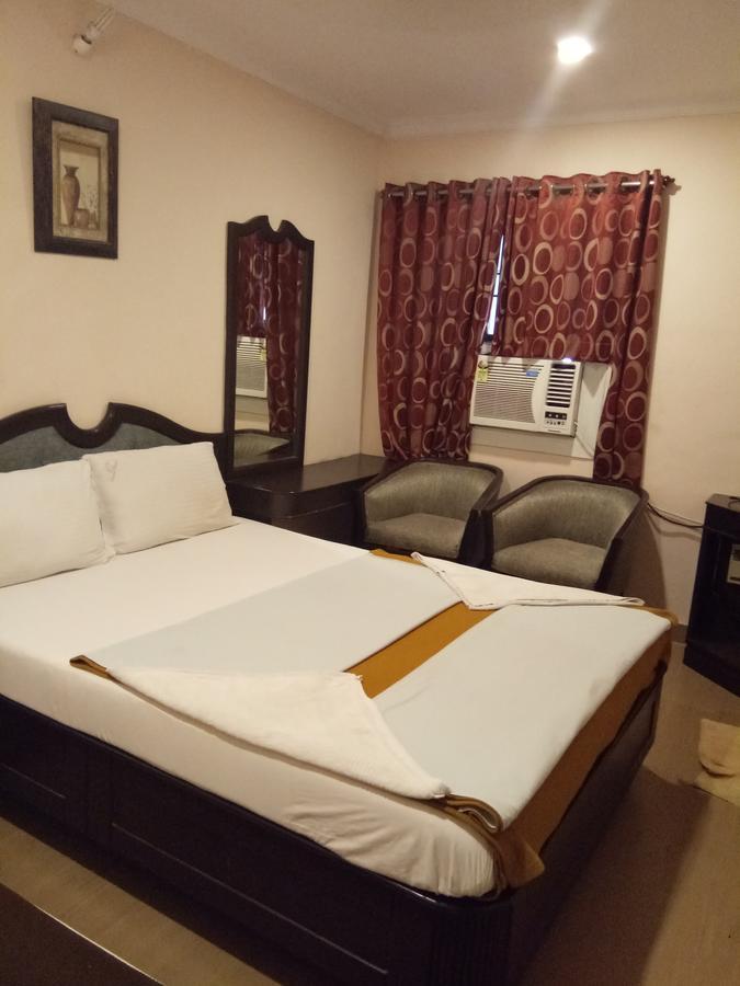 Grand Tower Chennai Hotel Buitenkant foto