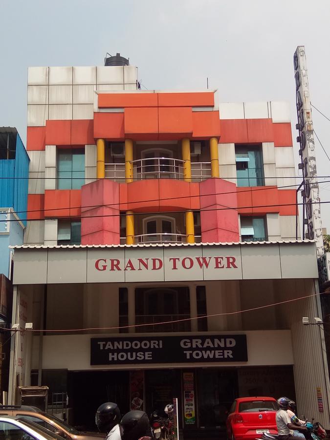 Grand Tower Chennai Hotel Buitenkant foto